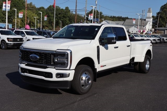 2026 Ford F-350SD Platinum DRW