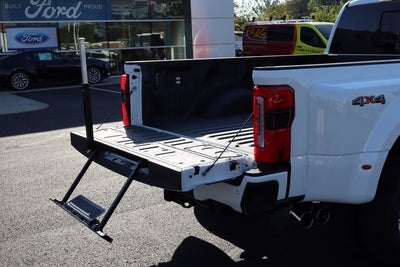2026 Ford F-350SD Platinum DRW