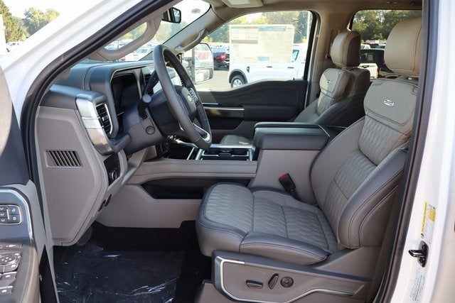 2026 Ford F-350SD Platinum DRW