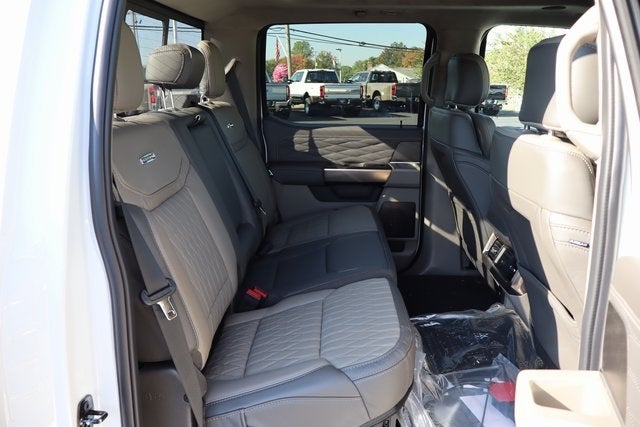 2026 Ford F-350SD Platinum DRW