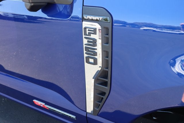 2026 Ford F-350SD Lariat DRW