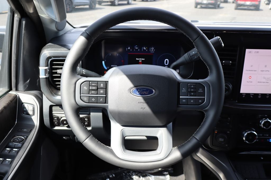 2026 Ford F-350SD Lariat DRW