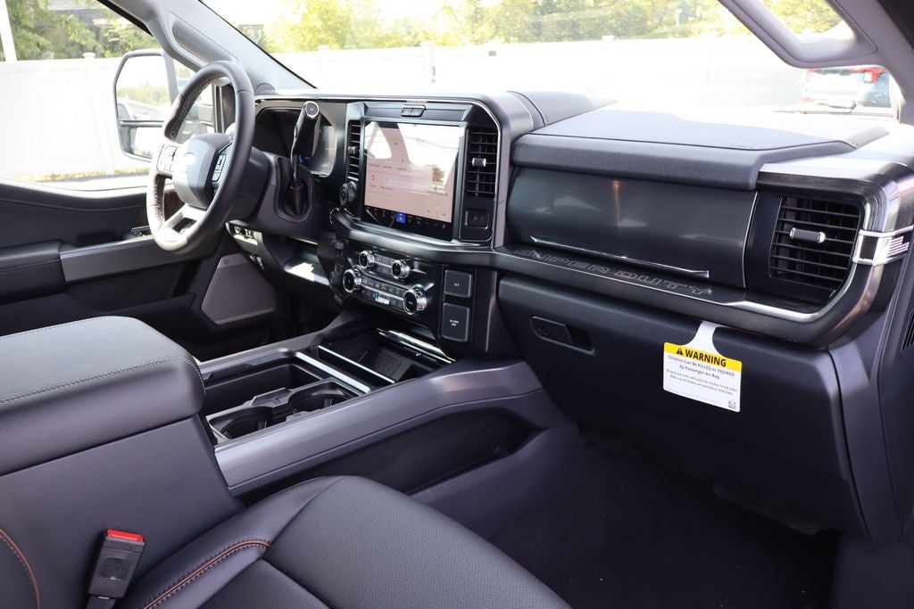 2026 Ford F-350SD Lariat DRW