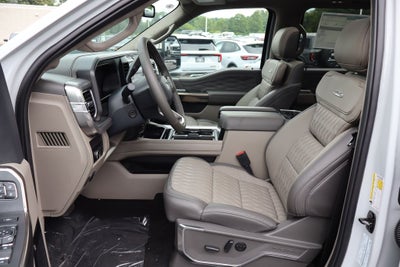 2026 Ford F-350SD Platinum DRW