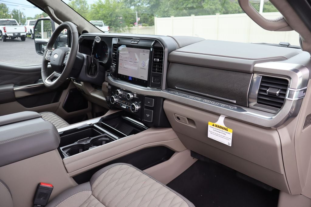 2026 Ford F-350SD Platinum DRW