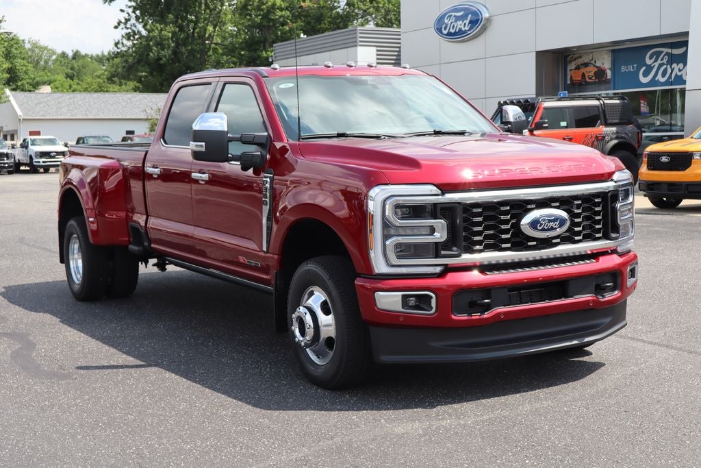 2026 Ford F-350SD Platinum DRW