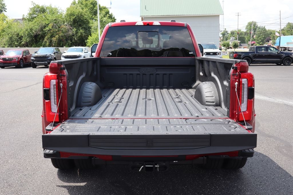 2026 Ford F-350SD Platinum DRW