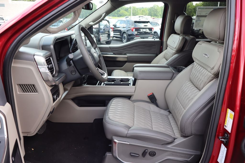 2026 Ford F-350SD Platinum DRW