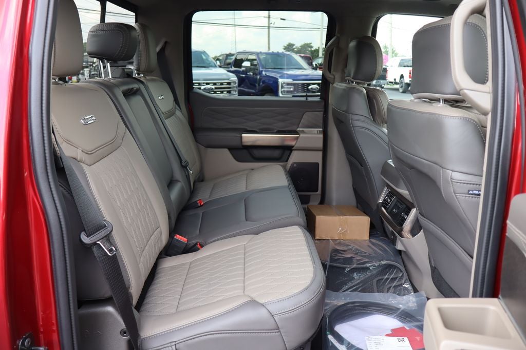 2026 Ford F-350SD Platinum DRW