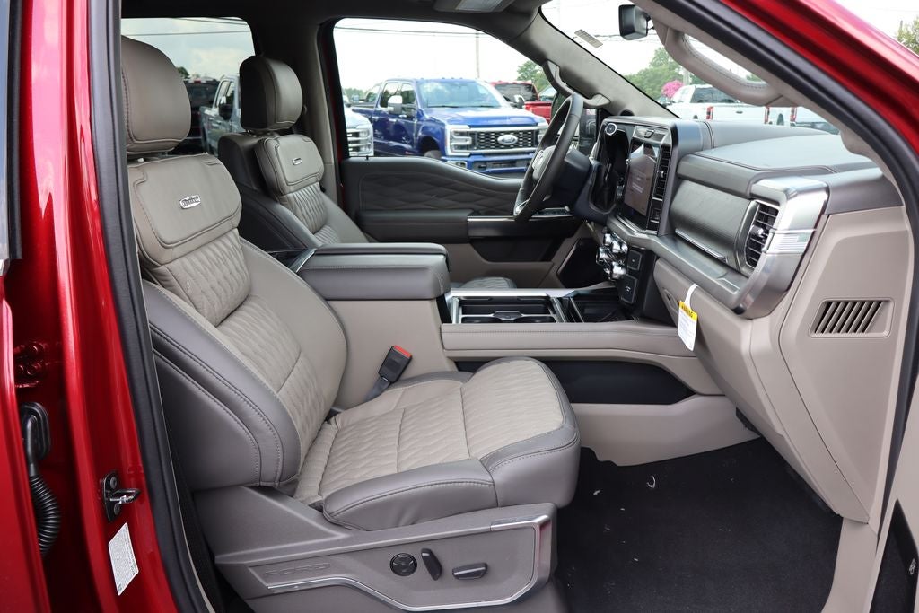 2026 Ford F-350SD Platinum DRW