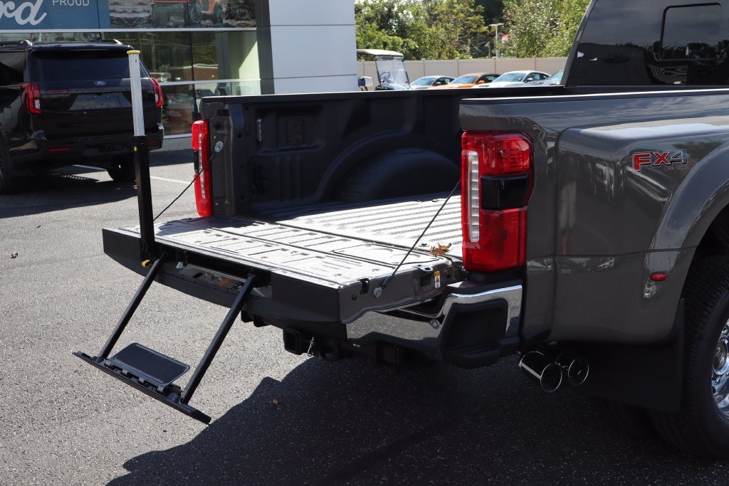 2026 Ford F-350SD King Ranch DRW