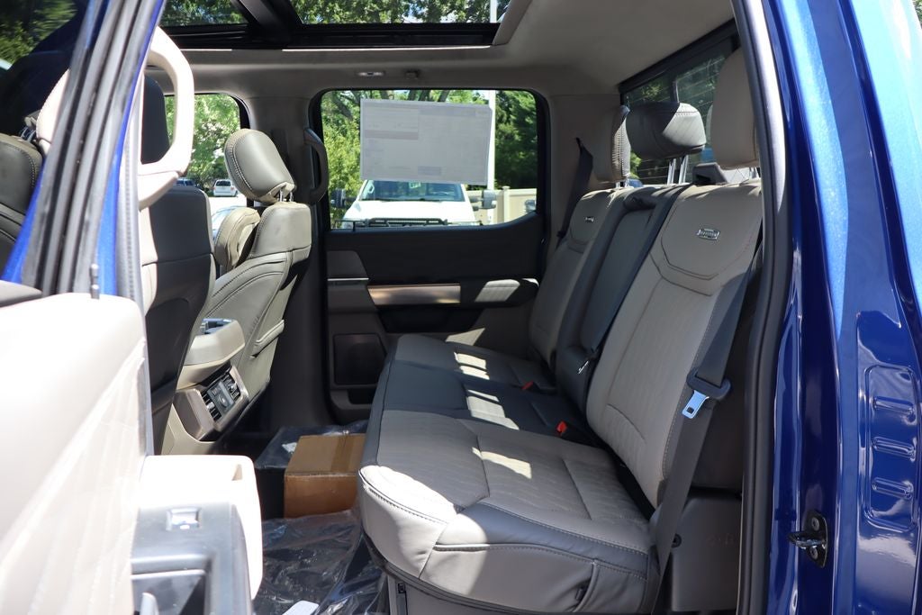 2026 Ford F-350SD Platinum DRW