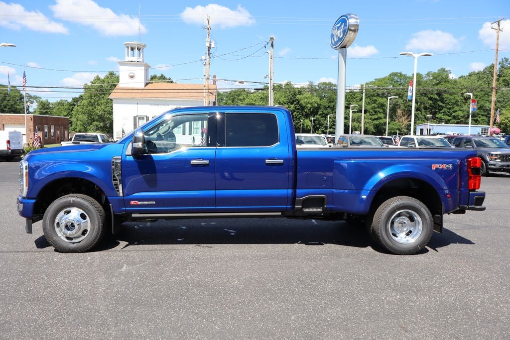 2026 Ford F-350SD Platinum DRW