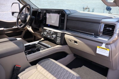 2026 Ford F-350SD Platinum DRW