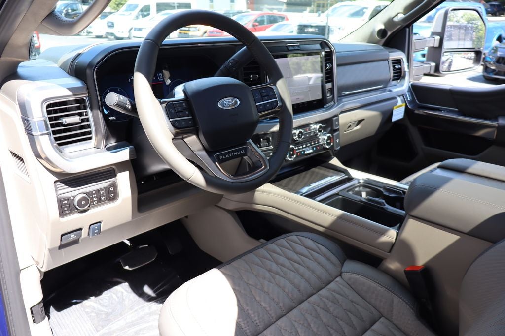 2026 Ford F-350SD Platinum DRW