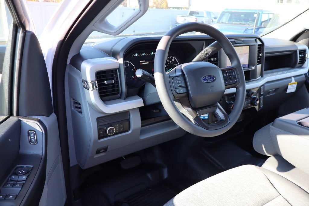 2027 Ford F-350SD XL DRW