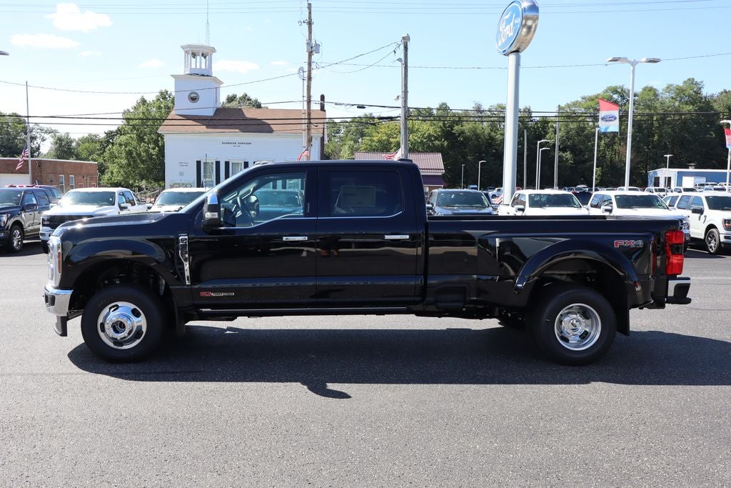 2026 Ford F-350SD Lariat DRW