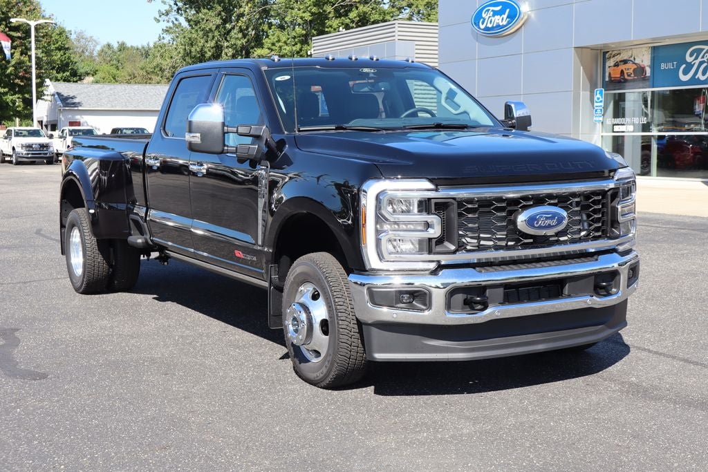 2026 Ford F-350SD Lariat DRW