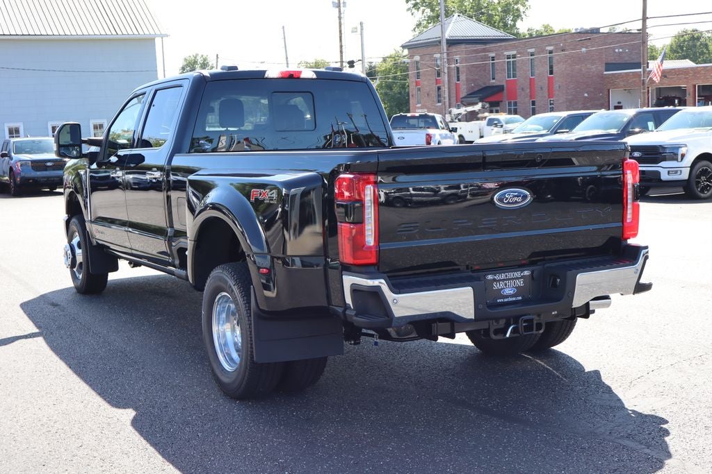 2026 Ford F-350SD Lariat DRW