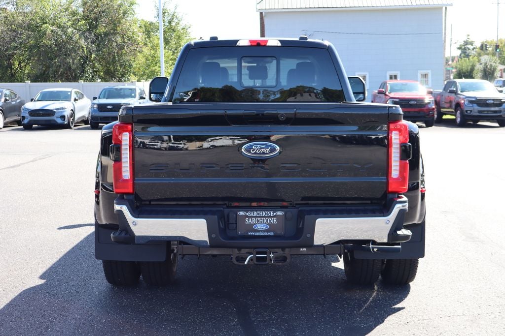2026 Ford F-350SD Lariat DRW