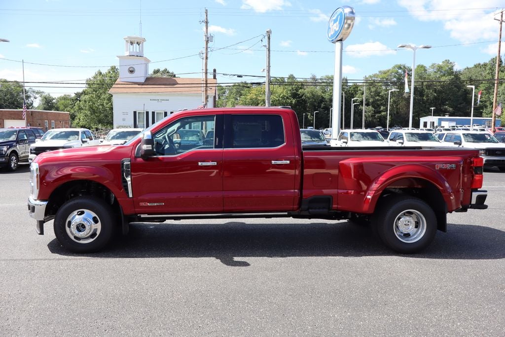 2026 Ford F-350SD Lariat DRW