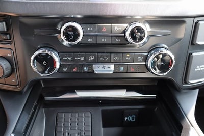 2025 Ford F-350SD Platinum DRW