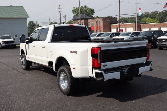 2025 Ford F-350SD Platinum DRW