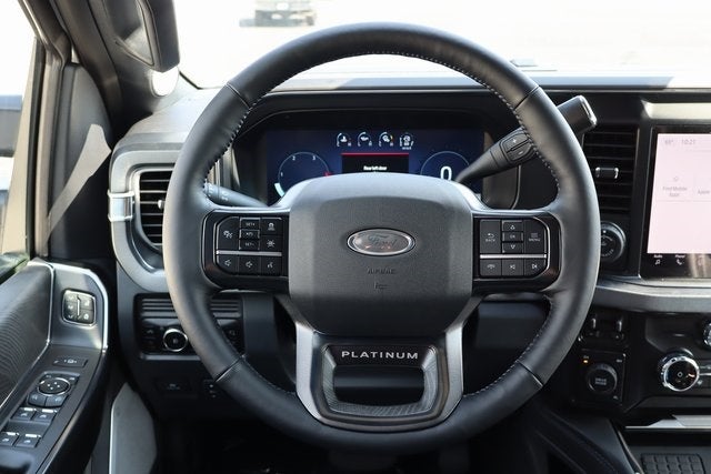 2025 Ford F-350SD Platinum DRW
