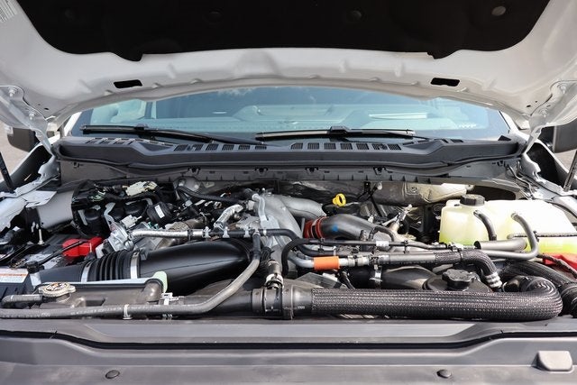 2025 Ford F-350SD Platinum DRW