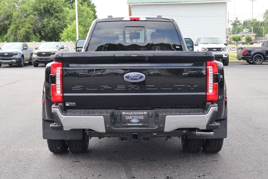 2026 Ford F-350SD Lariat DRW