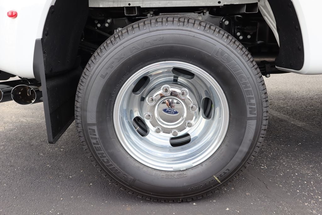 2026 Ford F-350SD Platinum DRW