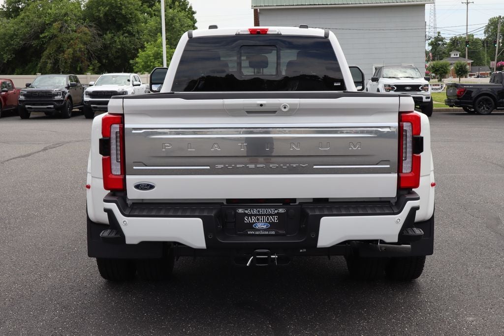 2026 Ford F-350SD Platinum DRW