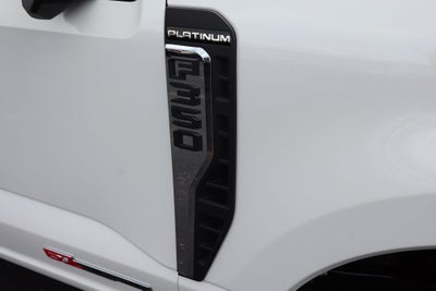 2026 Ford F-350SD Platinum DRW