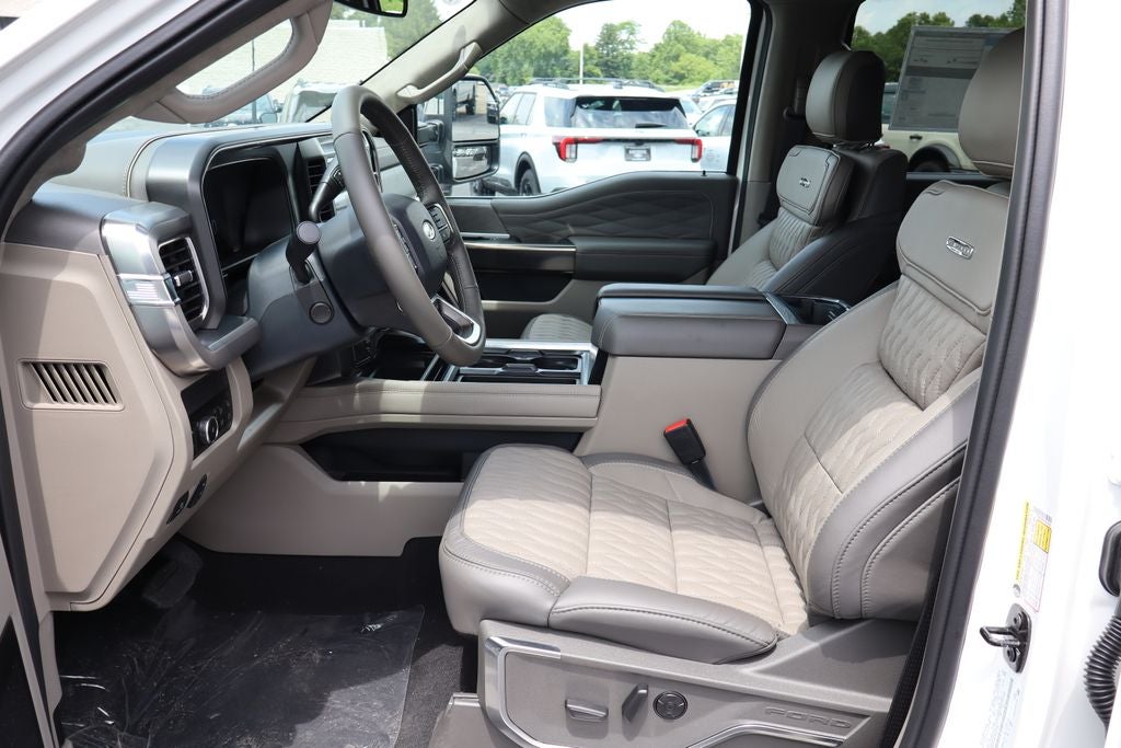2026 Ford F-350SD Platinum DRW