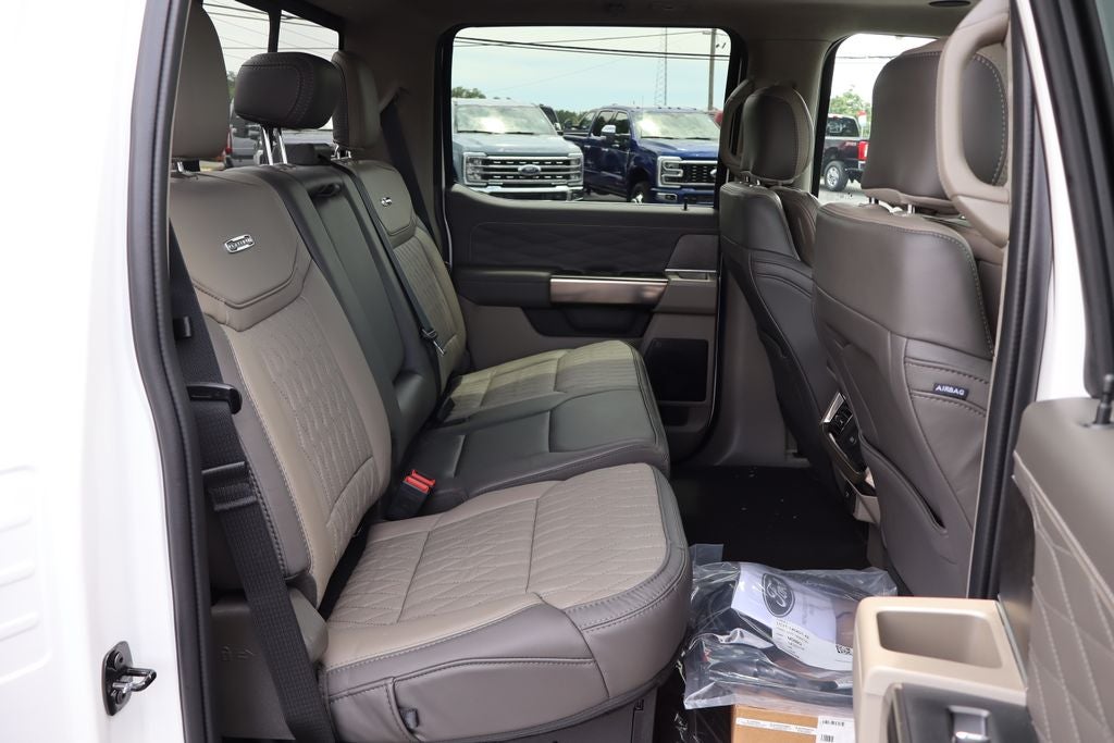 2026 Ford F-350SD Platinum DRW