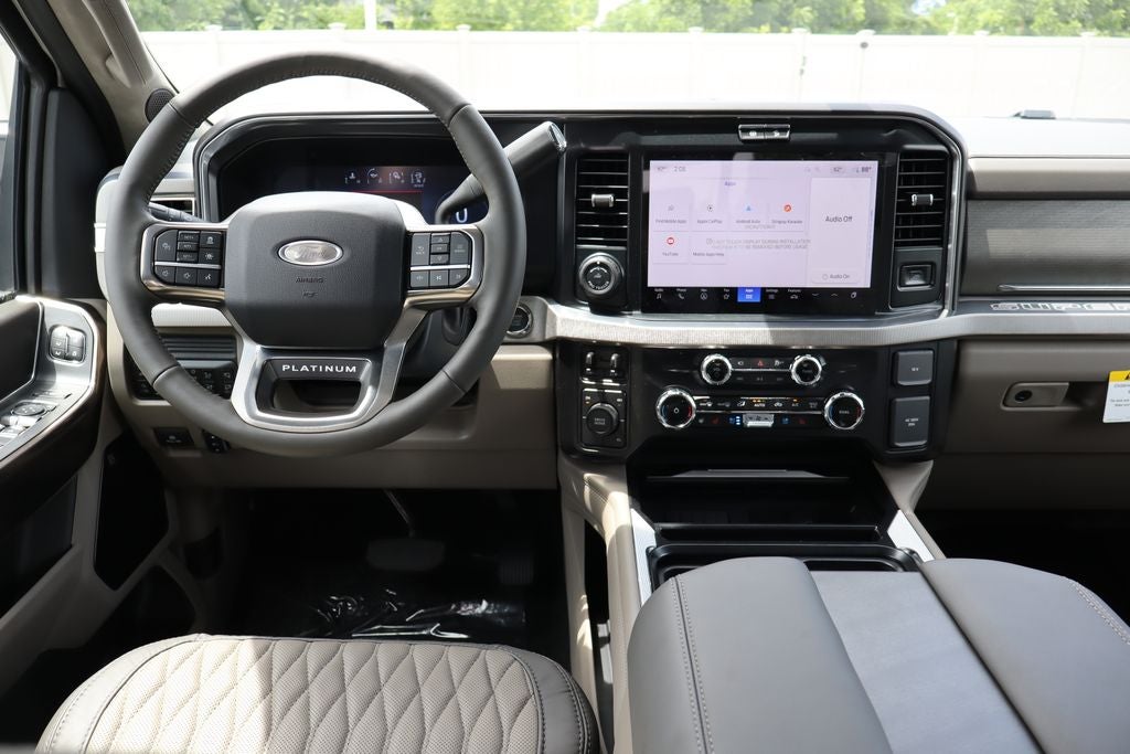2026 Ford F-350SD Platinum DRW