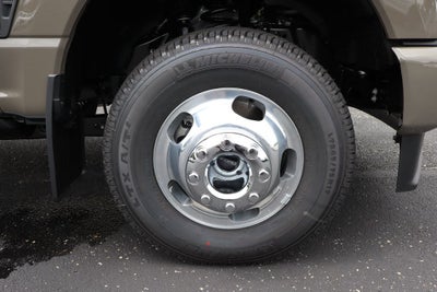 2026 Ford F-350SD Platinum DRW