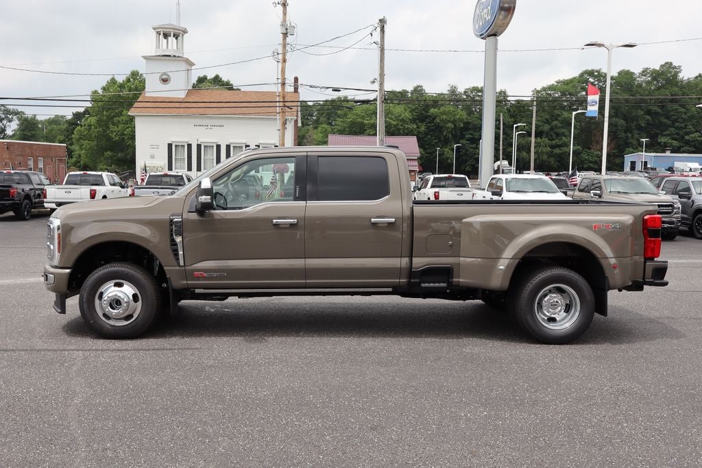 2026 Ford F-350SD Platinum DRW