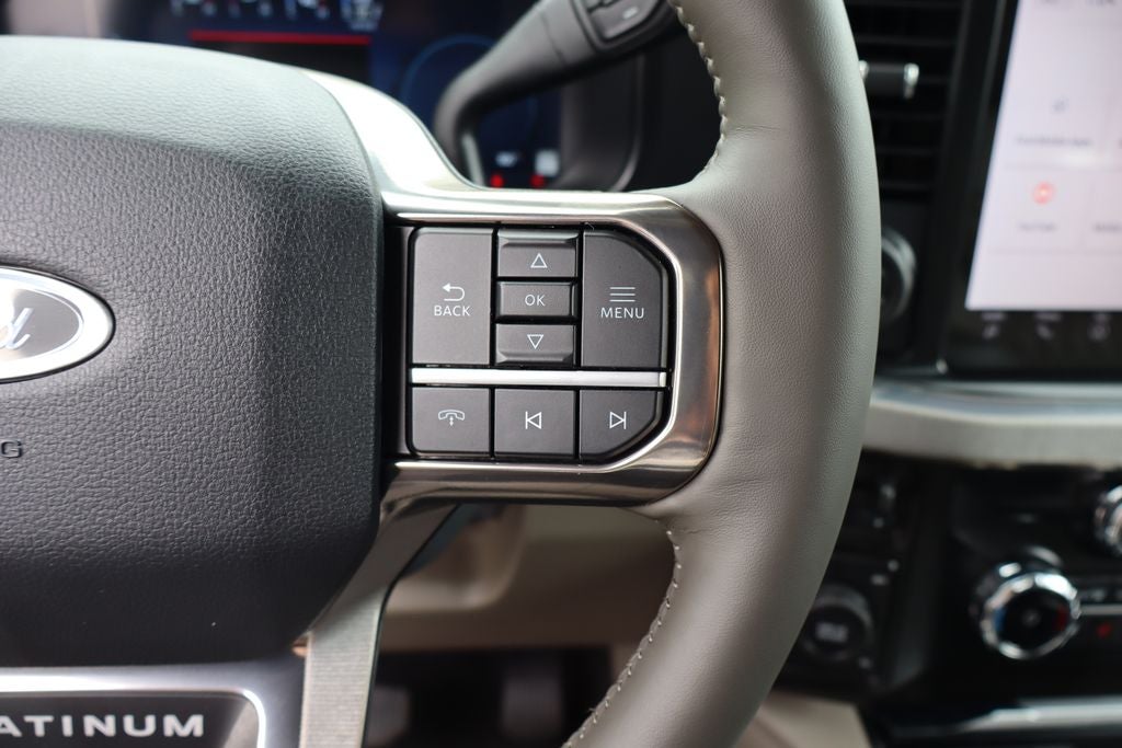 2026 Ford F-350SD Platinum DRW