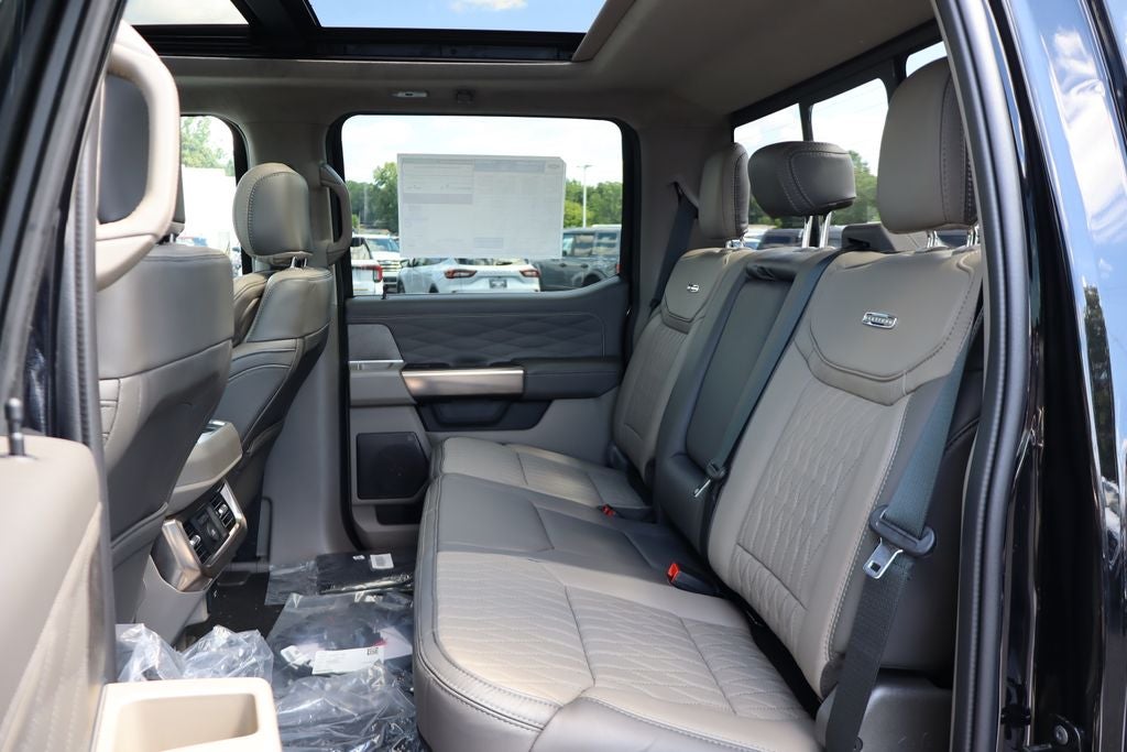 2026 Ford F-350SD Platinum DRW