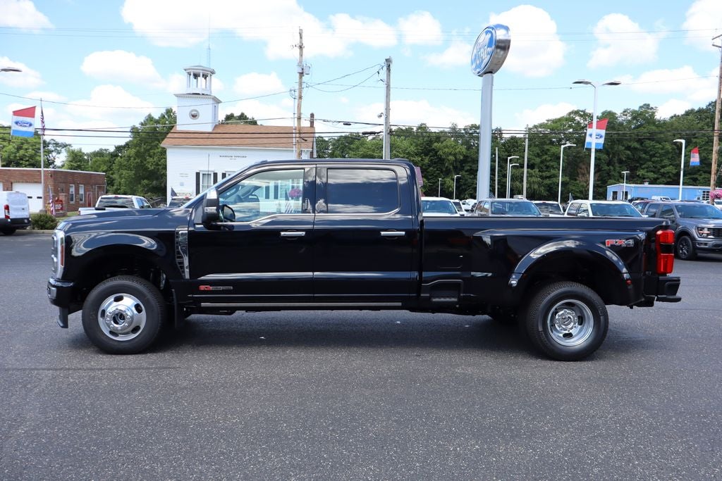 2026 Ford F-350SD Platinum DRW