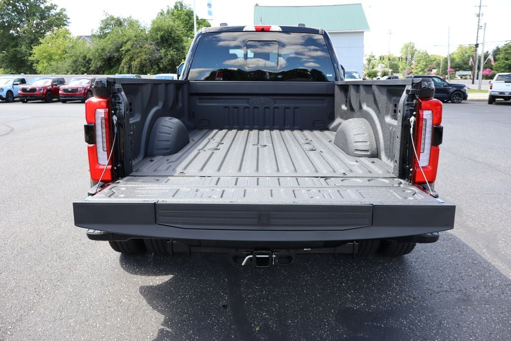 2026 Ford F-350SD Platinum DRW