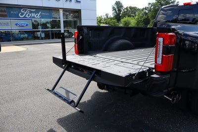 2026 Ford F-350SD Platinum DRW