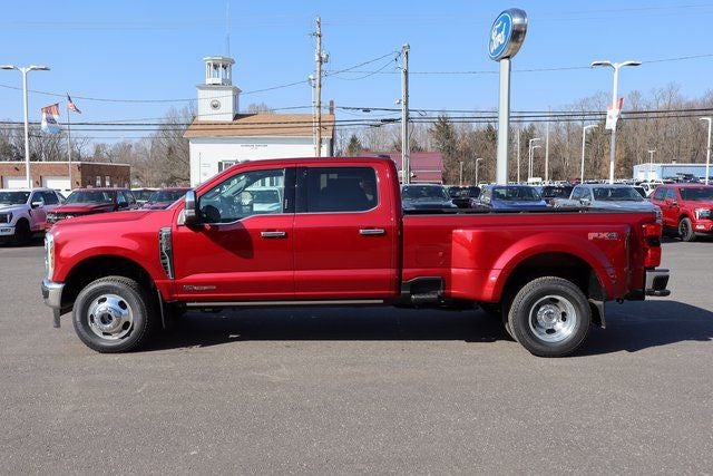2026 Ford F-350SD Lariat DRW