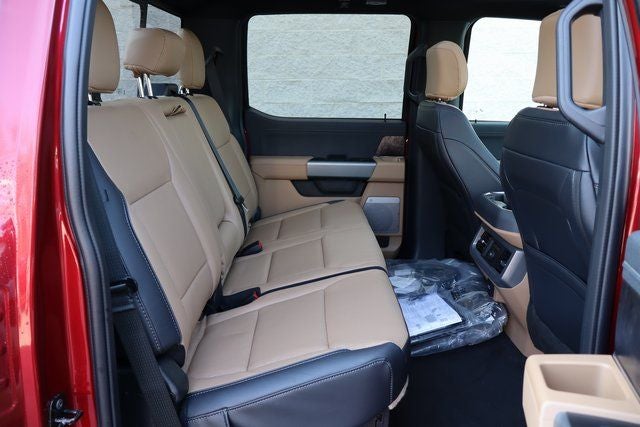 2026 Ford F-350SD Lariat DRW