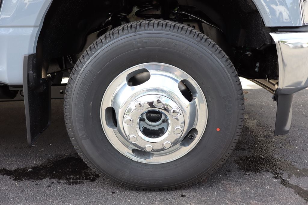 2026 Ford F-350SD Lariat DRW