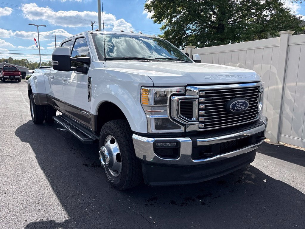 2022 Ford F-350SD Lariat DRW