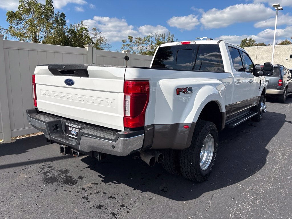 2022 Ford F-350SD Lariat DRW