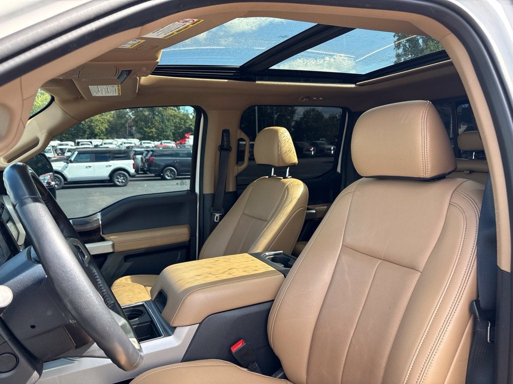 2022 Ford F-350SD Lariat DRW