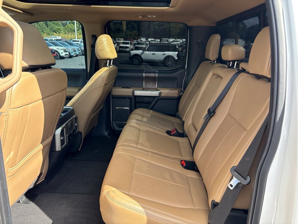 2022 Ford F-350SD Lariat DRW